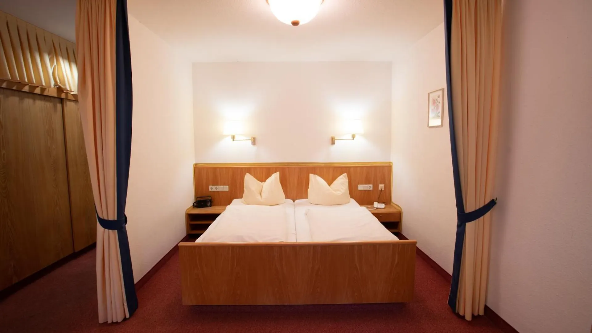Appartement Hotel Finkenhof Kirchham 2*,